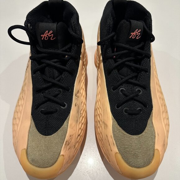 "Pre-Owned" Adidas AE 1 Low “With Love” Basketball Sneakers - SZ 5 - Picture 1 of 9